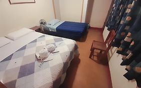 Brabant Hostal